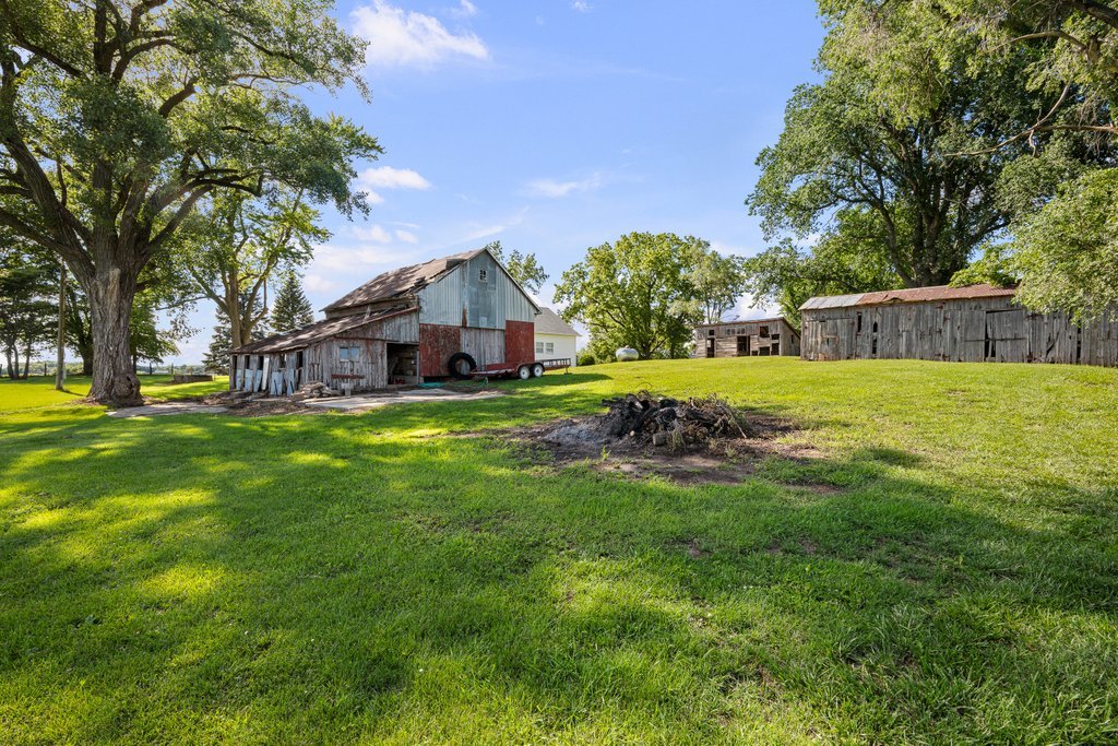 12817 256th Street Property Photo 18