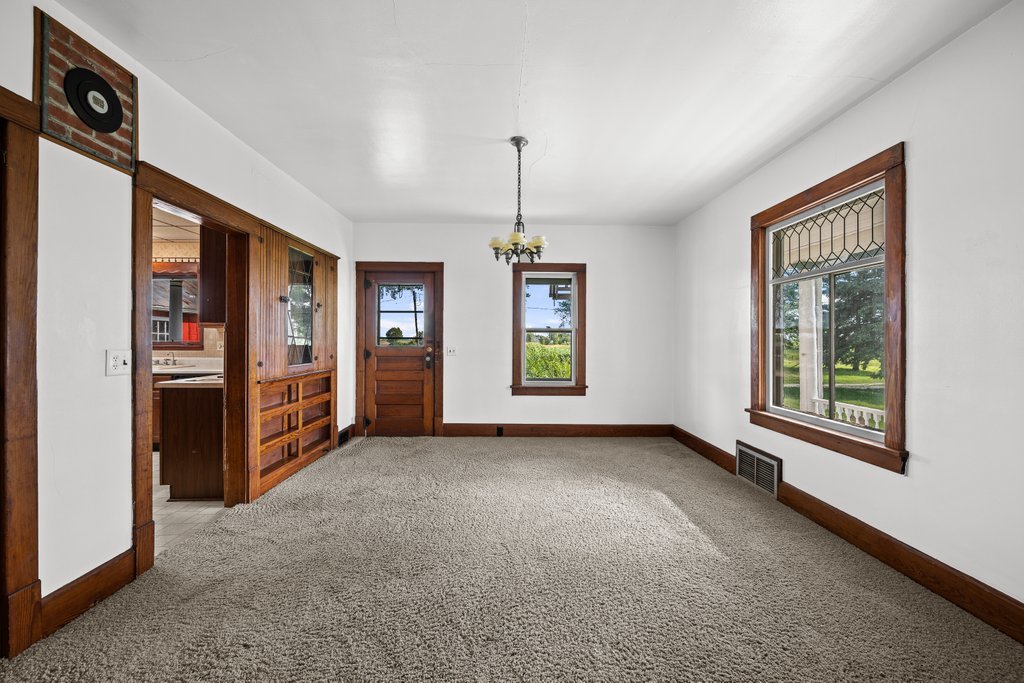 12817 256th Street Property Photo 31