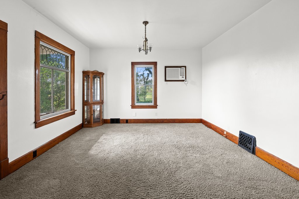 12817 256th Street Property Photo 32