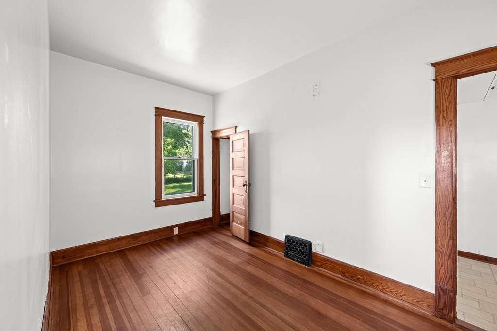 12817 256th Street Property Photo 36