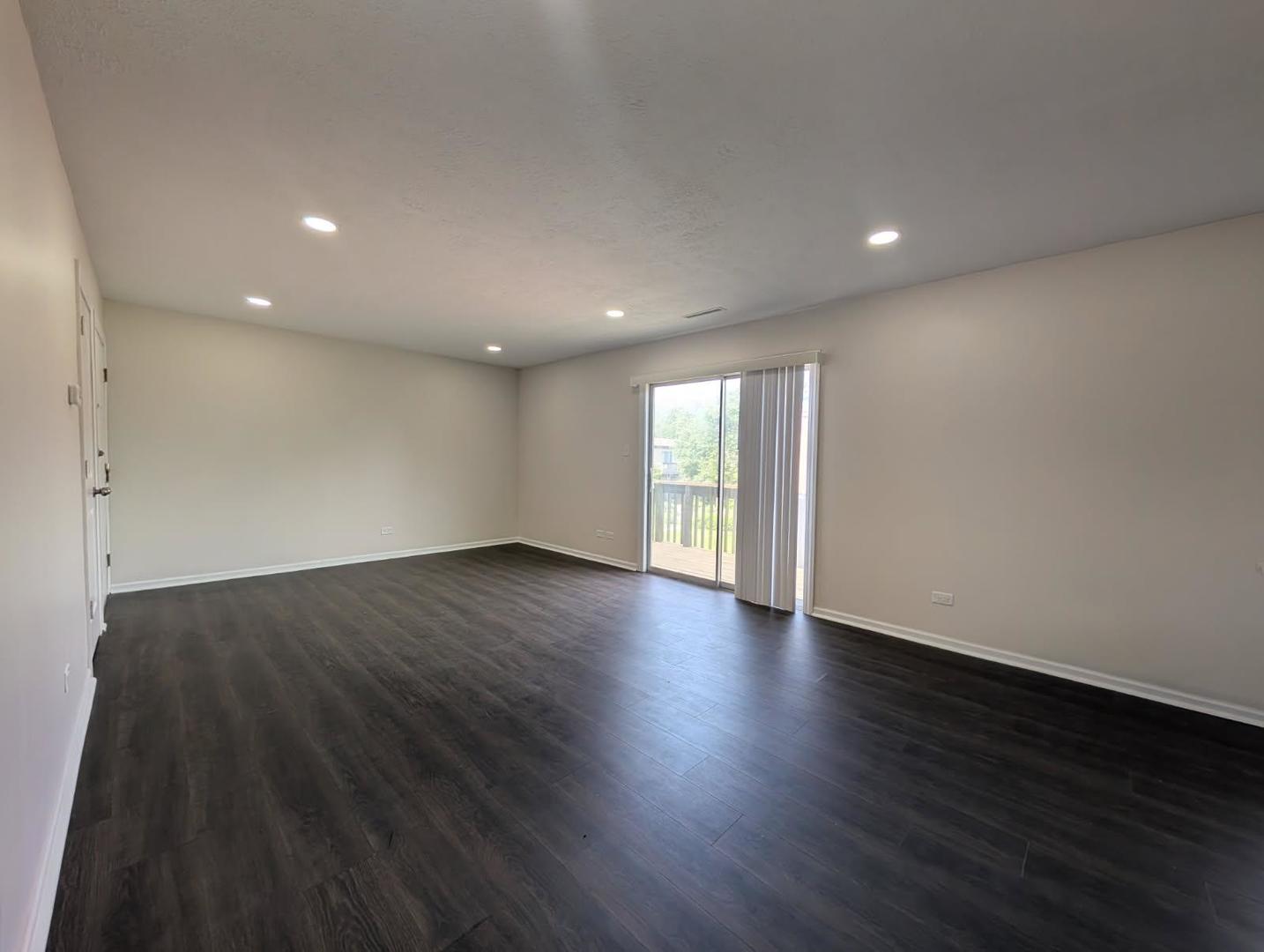 12689600 Property Photo 3