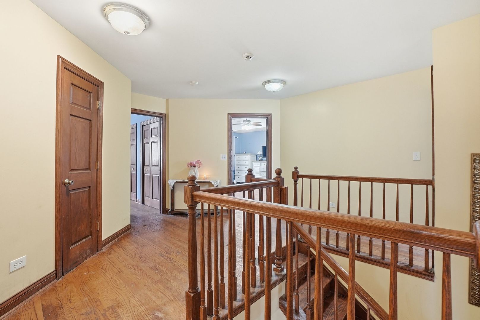 5733 W 97th Street Property Photo 22