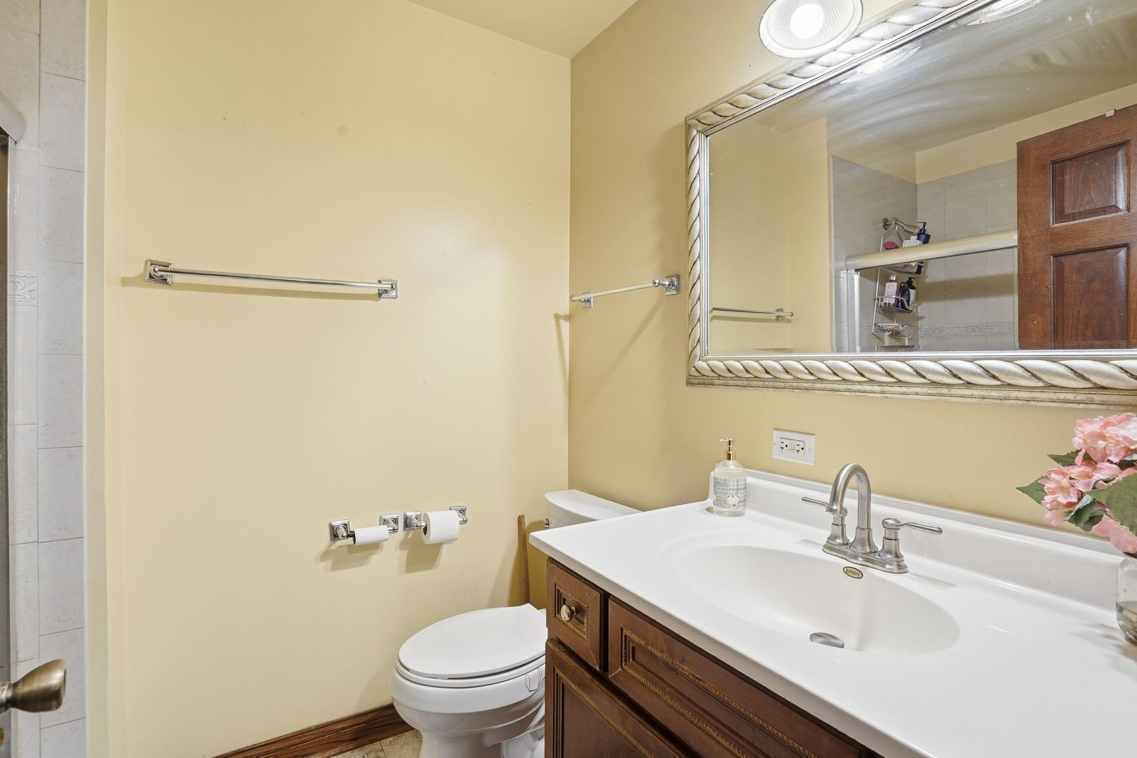 5733 W 97th Street Property Photo 35