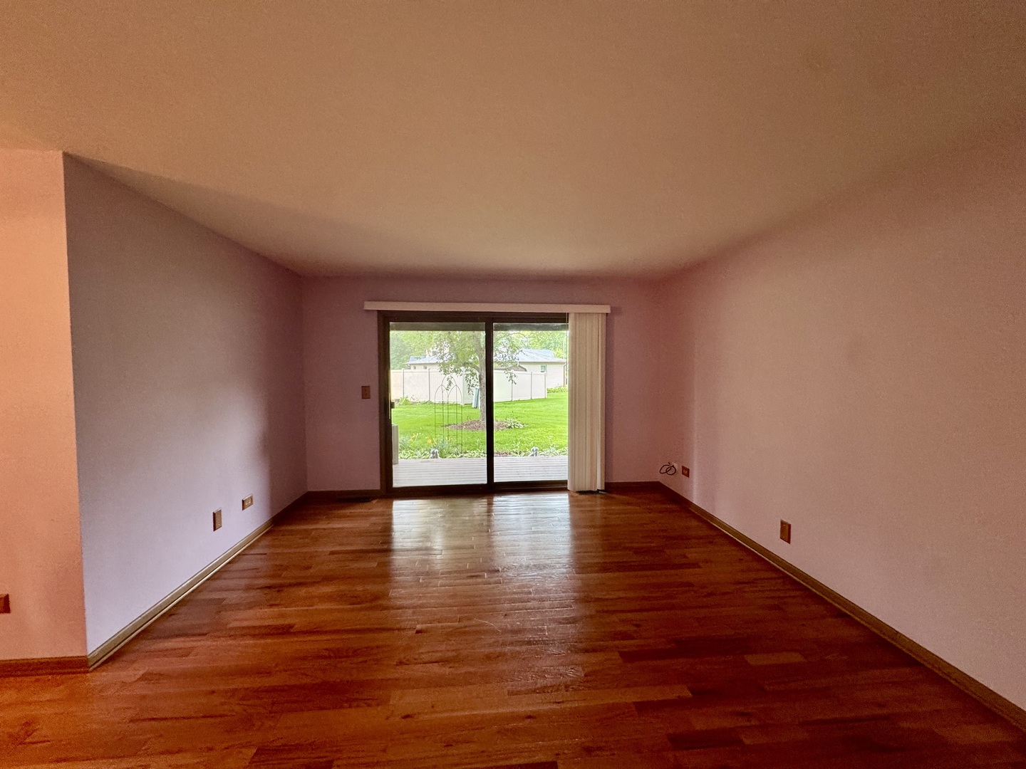650 Waverly Drive B Property Photo 15