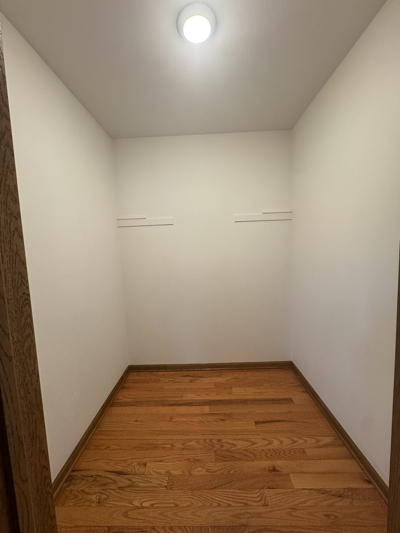650 Waverly Drive B Property Photo 20