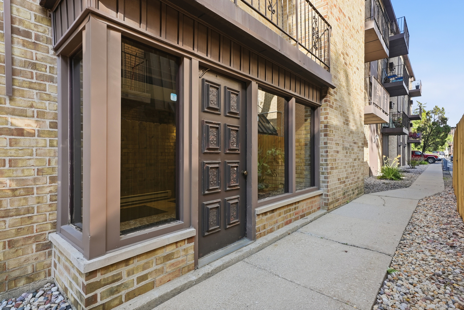 6233 N Niagara Avenue 4a Property Photo 16