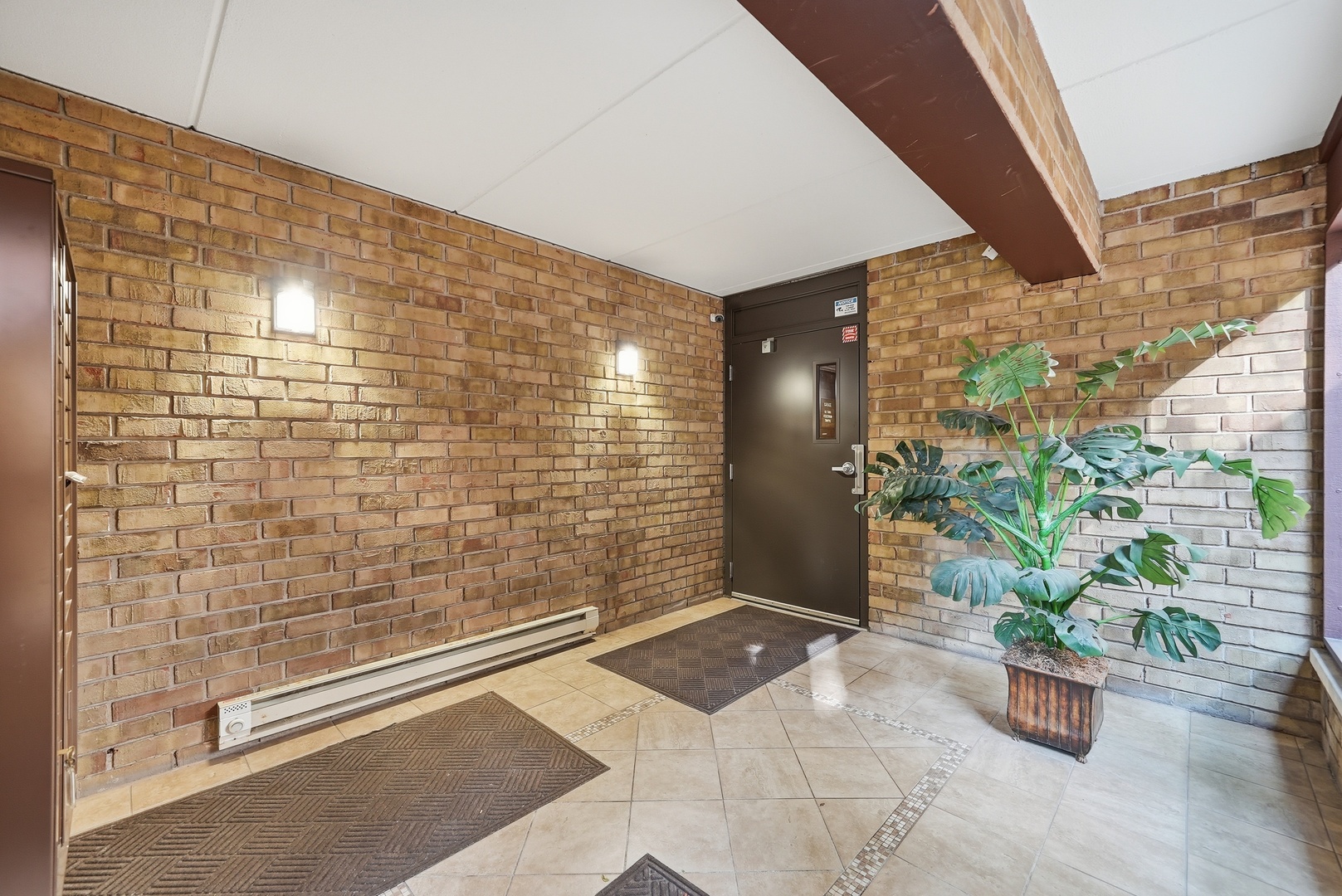 6233 N Niagara Avenue 4a Property Photo 21