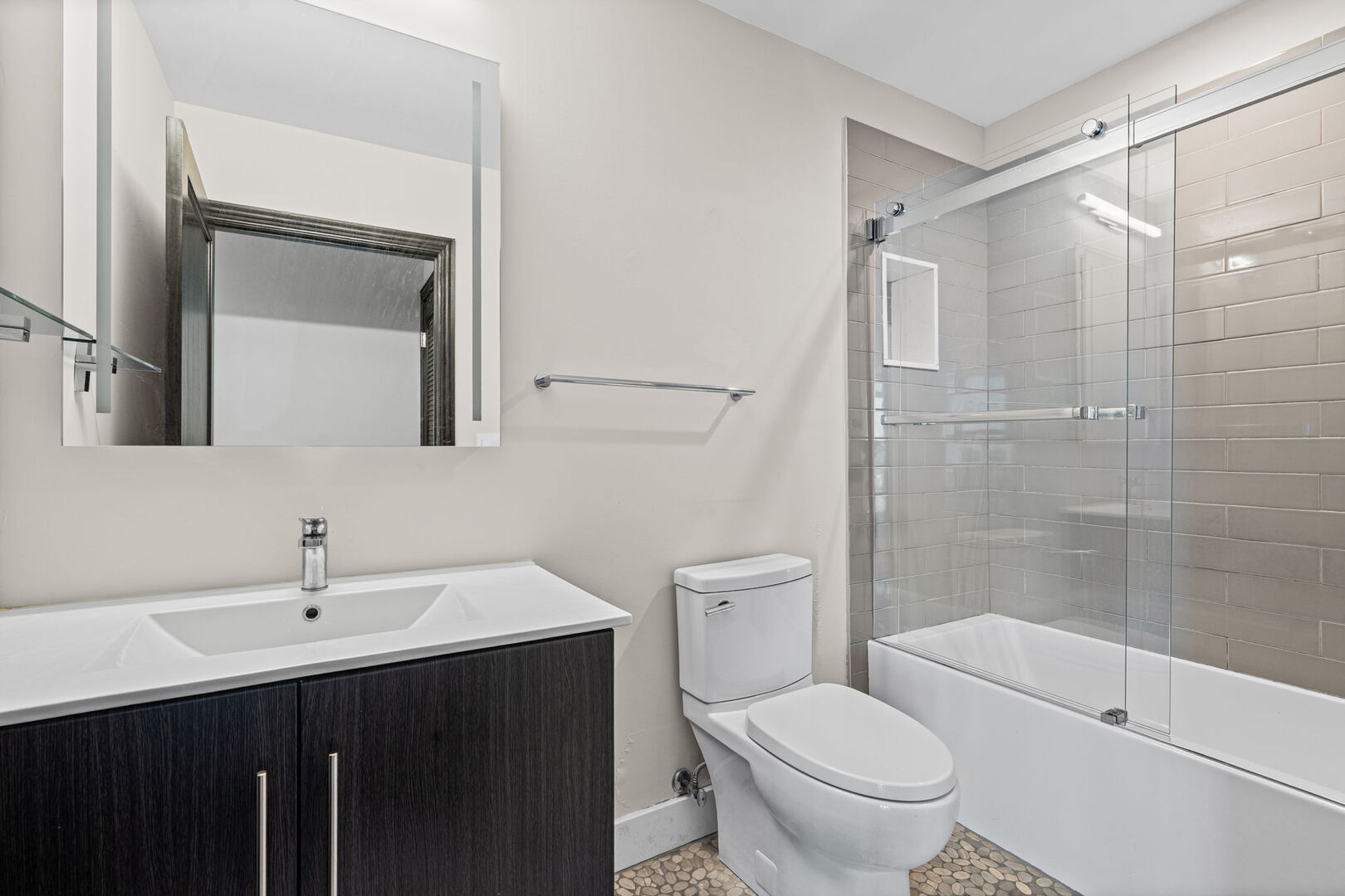 1841 S Calumet Avenue 803 Property Photo 13