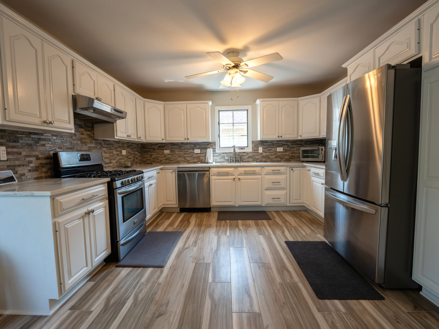 17011 Danielle Court Property Photo 9