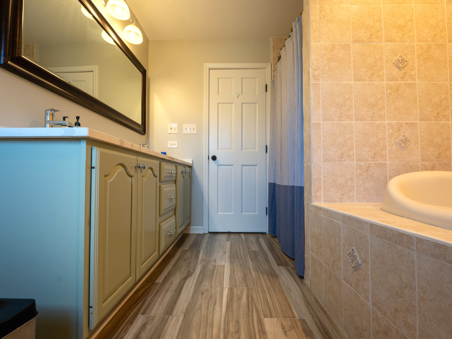 17011 Danielle Court Property Photo 19