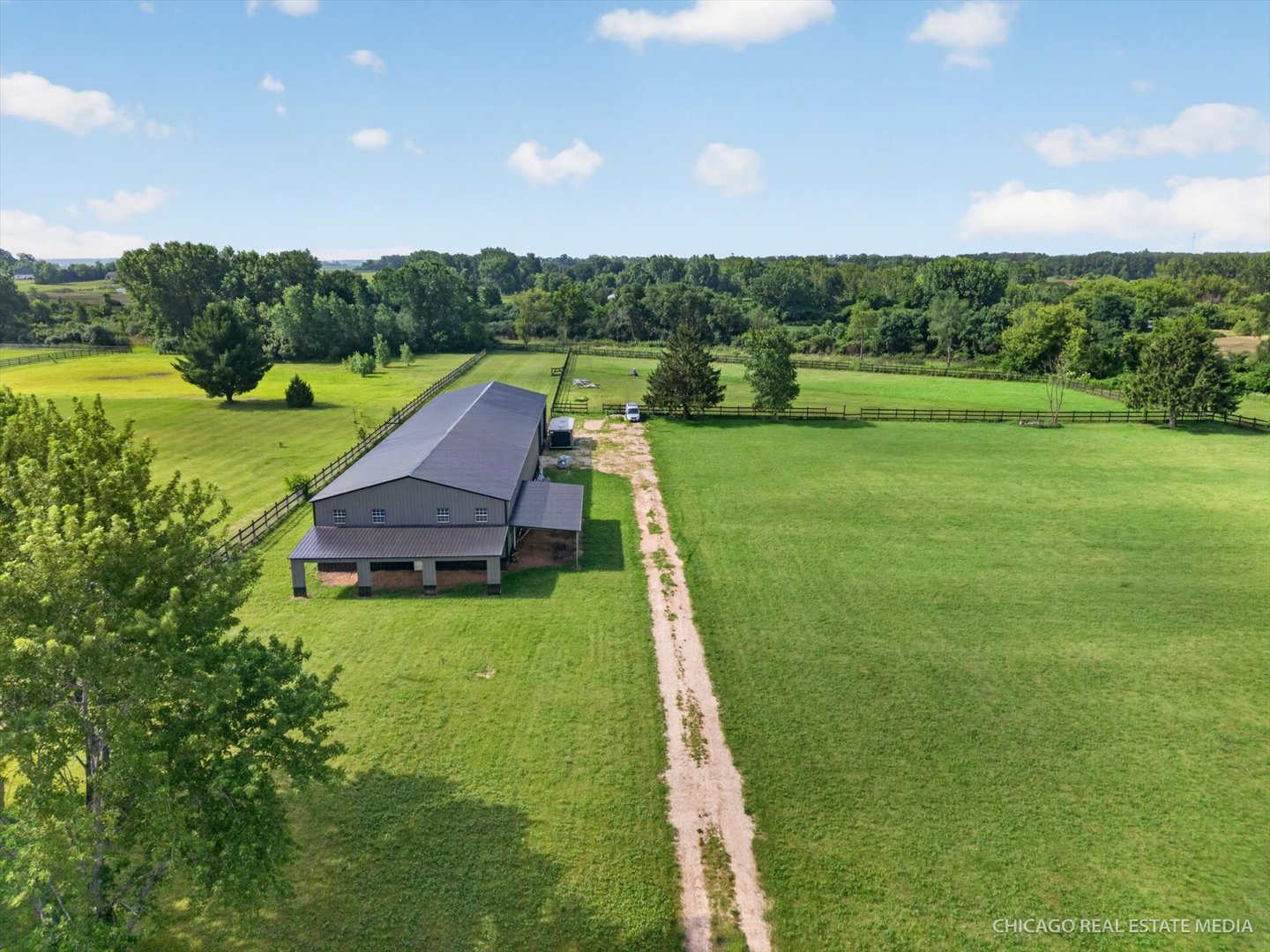 10617 Button Road Property Photo 2
