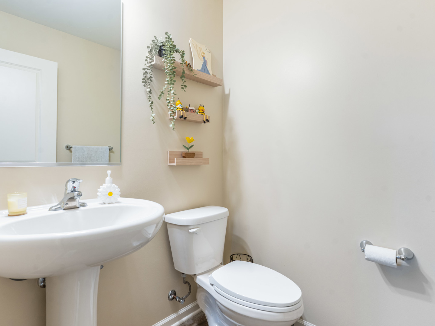 7626 Violet Lane Property Photo 9