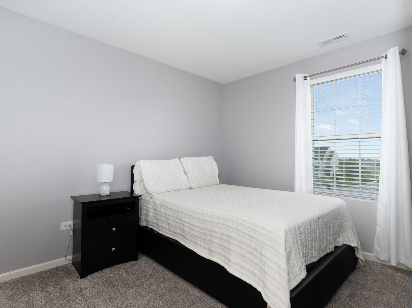 7626 Violet Lane Property Photo 11