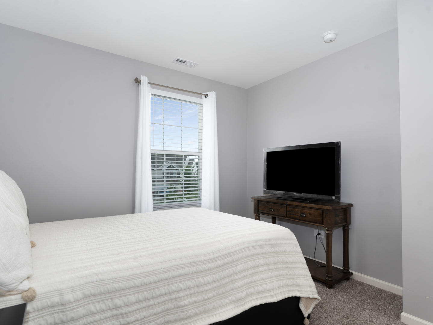 7626 Violet Lane Property Photo 12