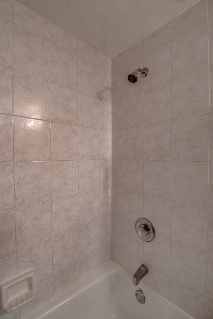 6810 Ridge Point Drive 1a Property Photo 13