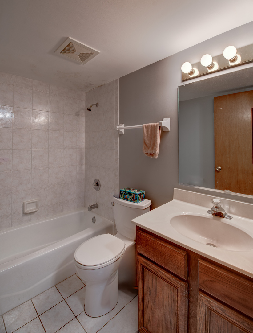 6810 Ridge Point Drive 1a Property Photo 17