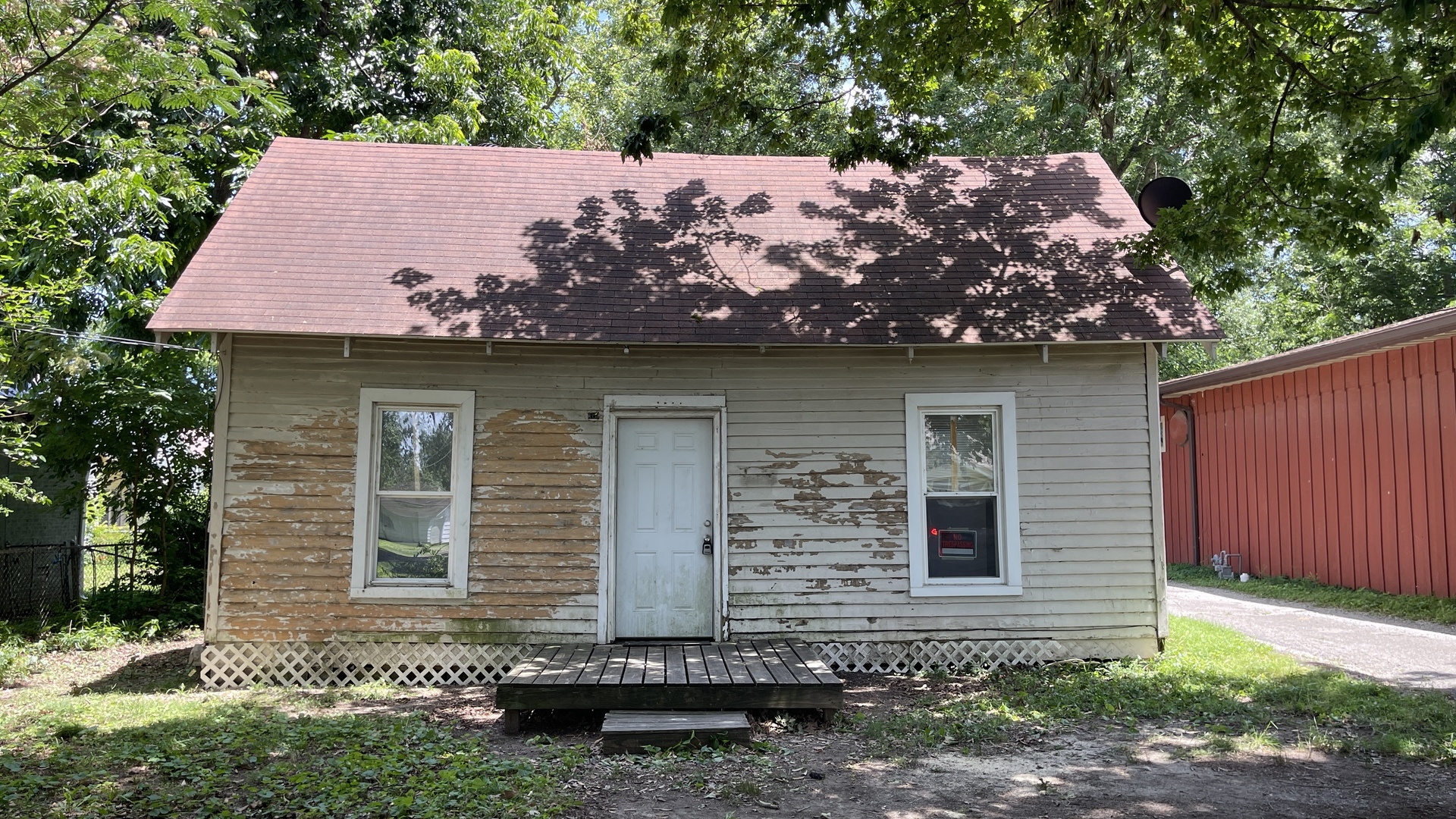 1608 North Avenue Property Photo 1