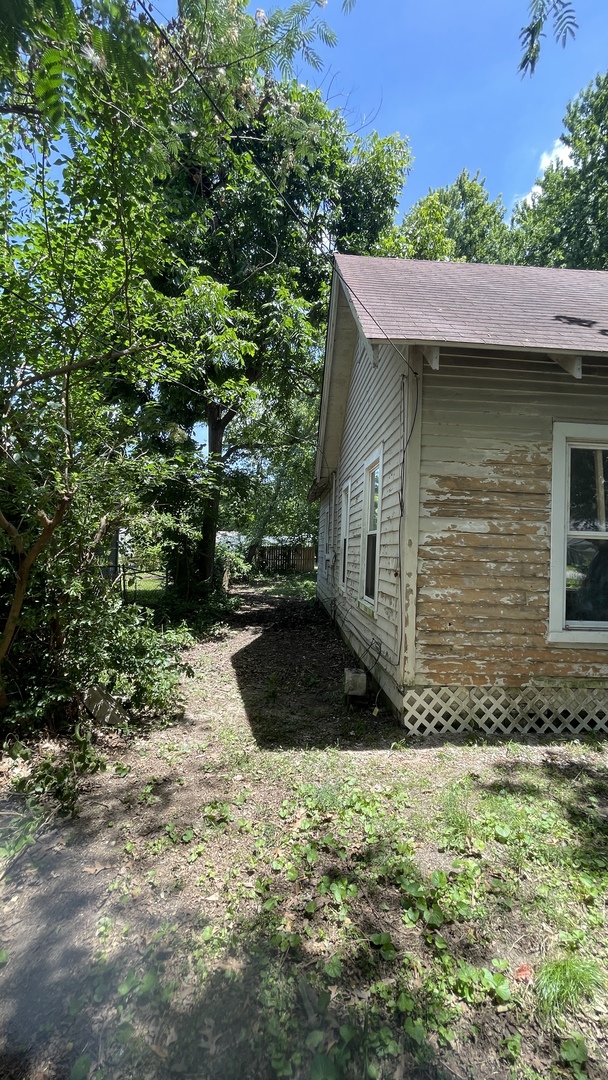 1608 North Avenue Property Photo 3