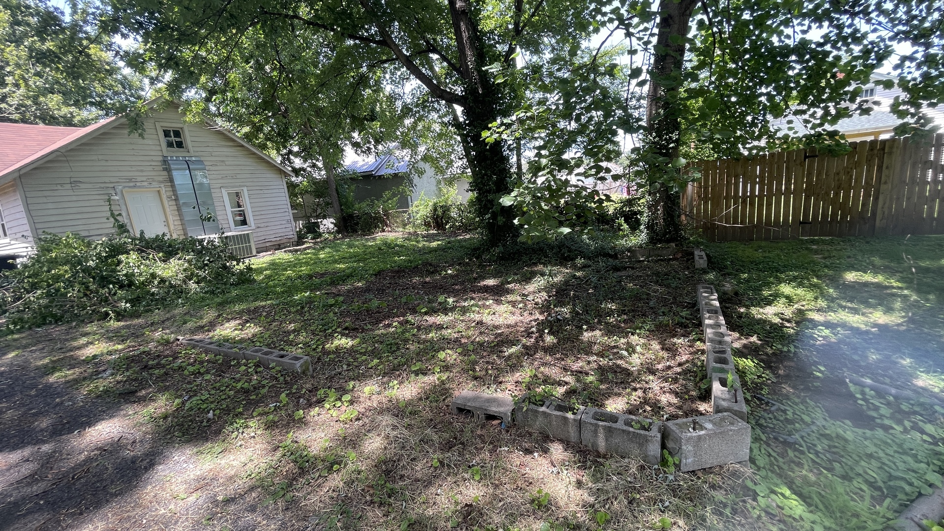 1608 North Avenue Property Photo 9