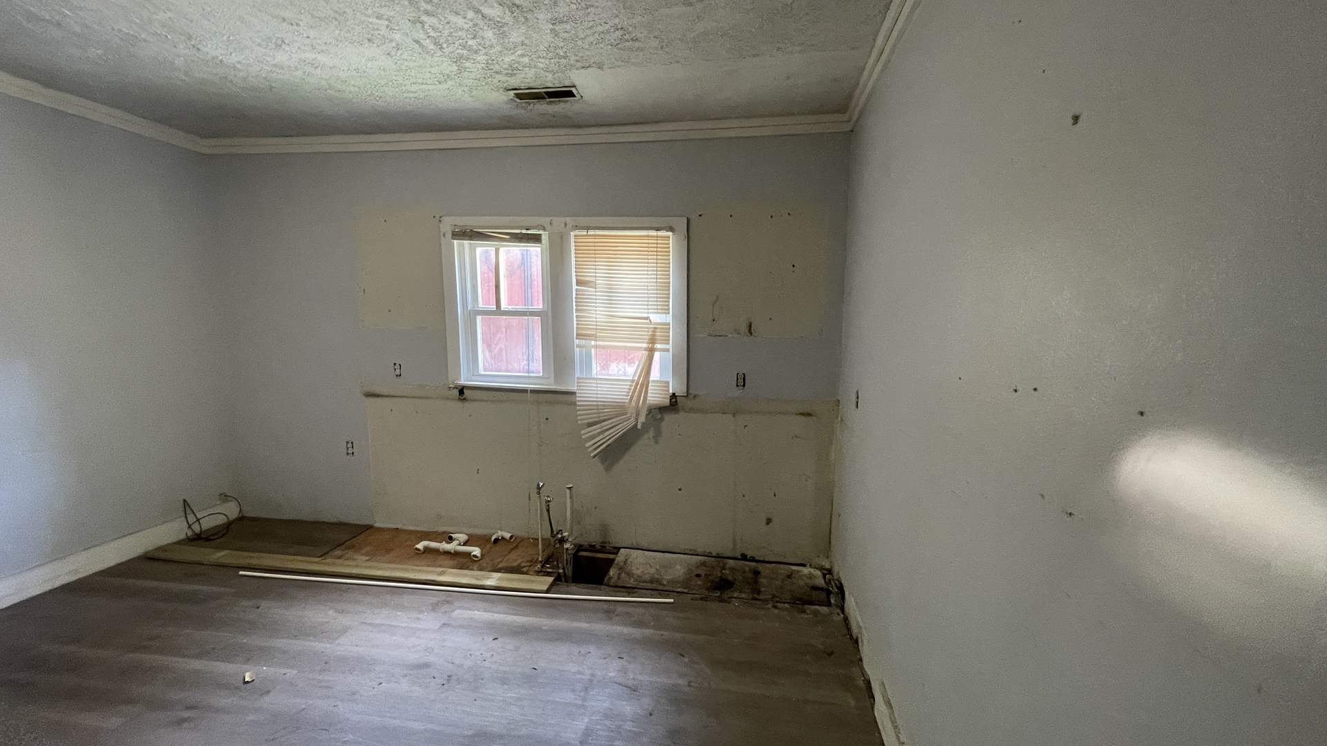 1608 North Avenue Property Photo 18