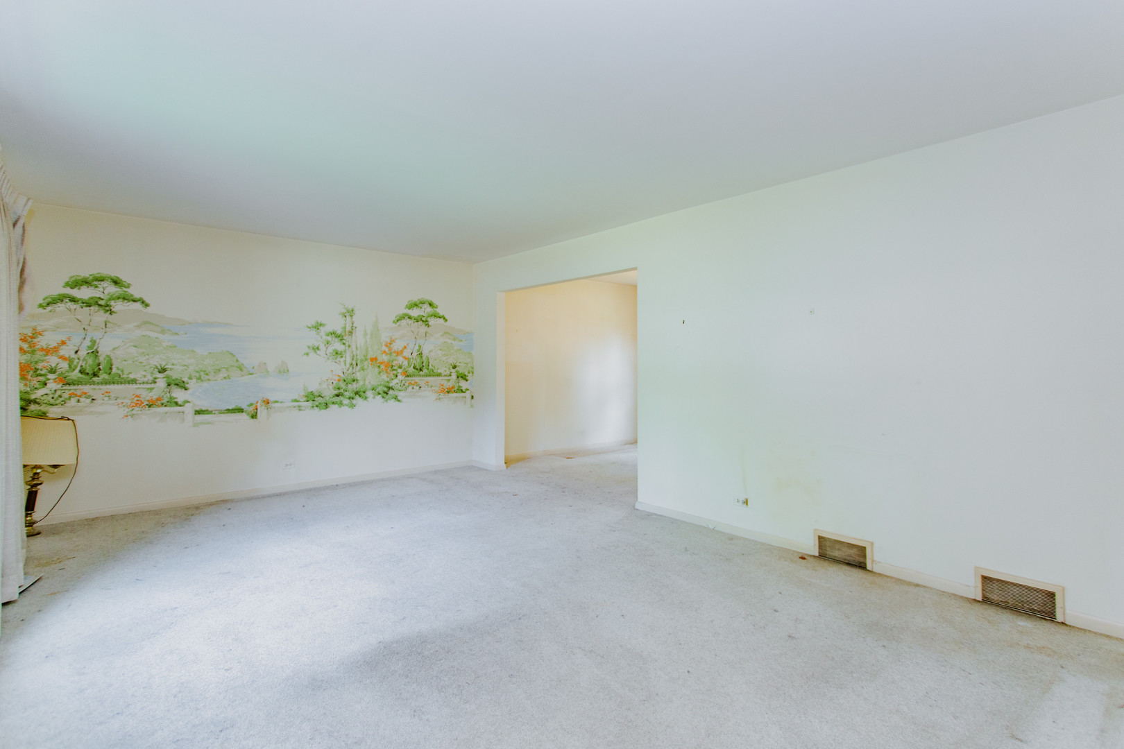 5 S Donald Avenue Property Photo 4