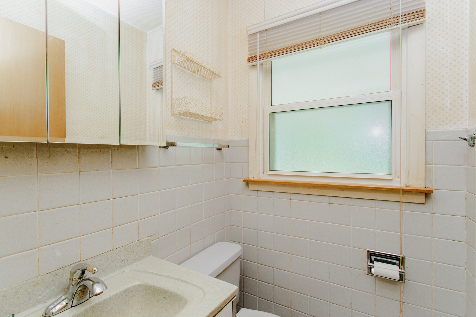 5 S Donald Avenue Property Photo 12