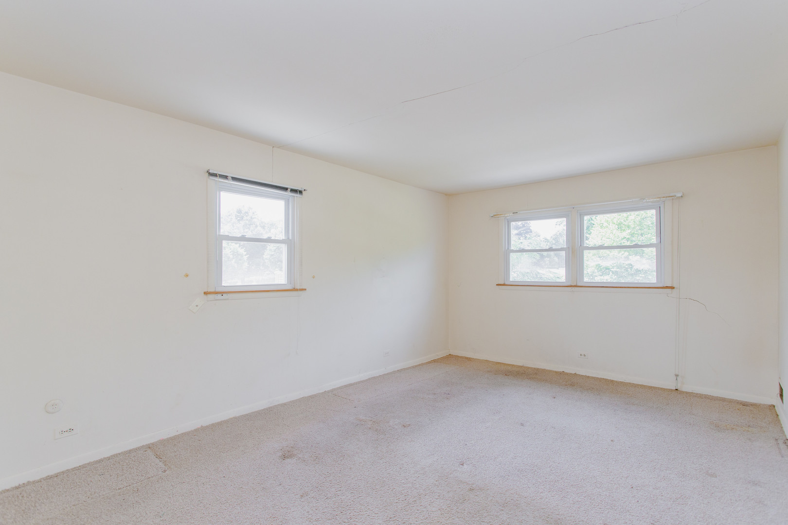 5 S Donald Avenue Property Photo 13