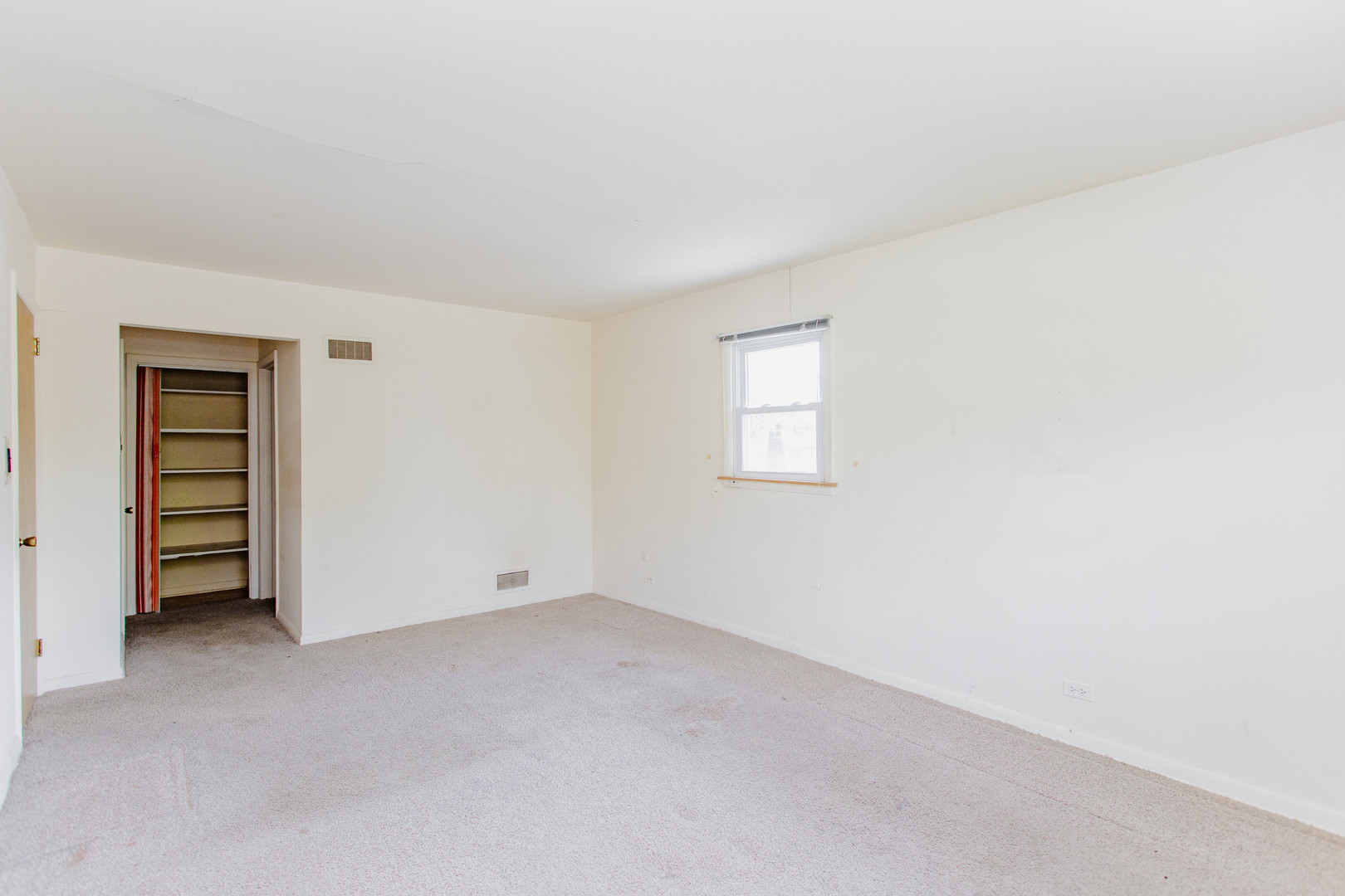 5 S Donald Avenue Property Photo 15