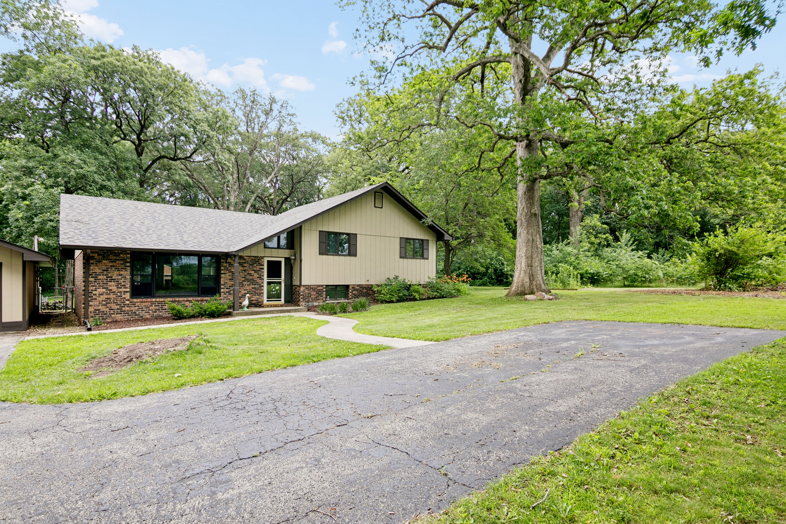 7273 N 16000 E Road Property Photo 2