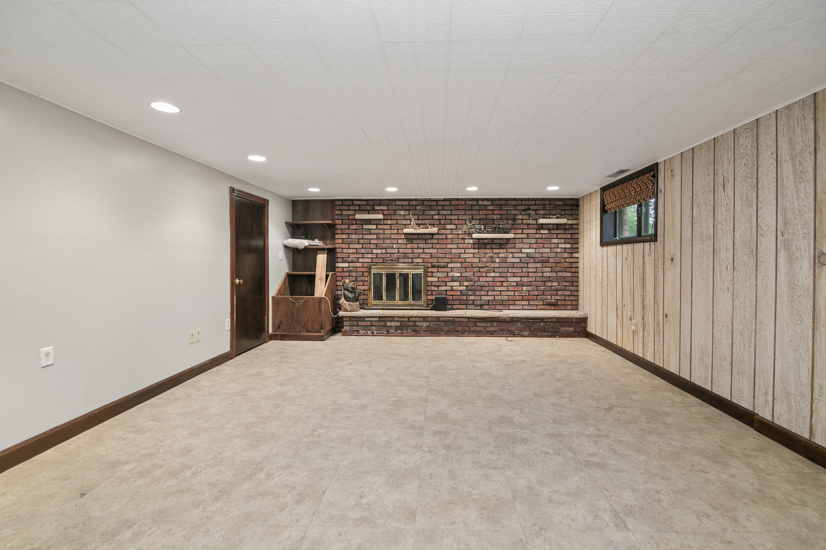 7273 N 16000 E Road Property Photo 12