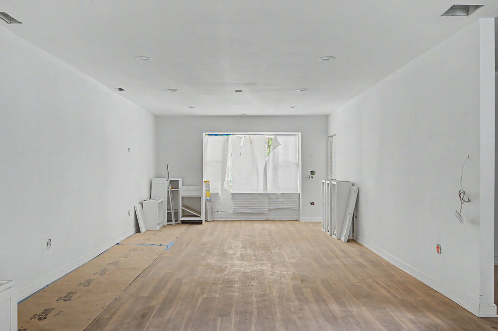 3442 S Lowe Avenue Property Photo 15