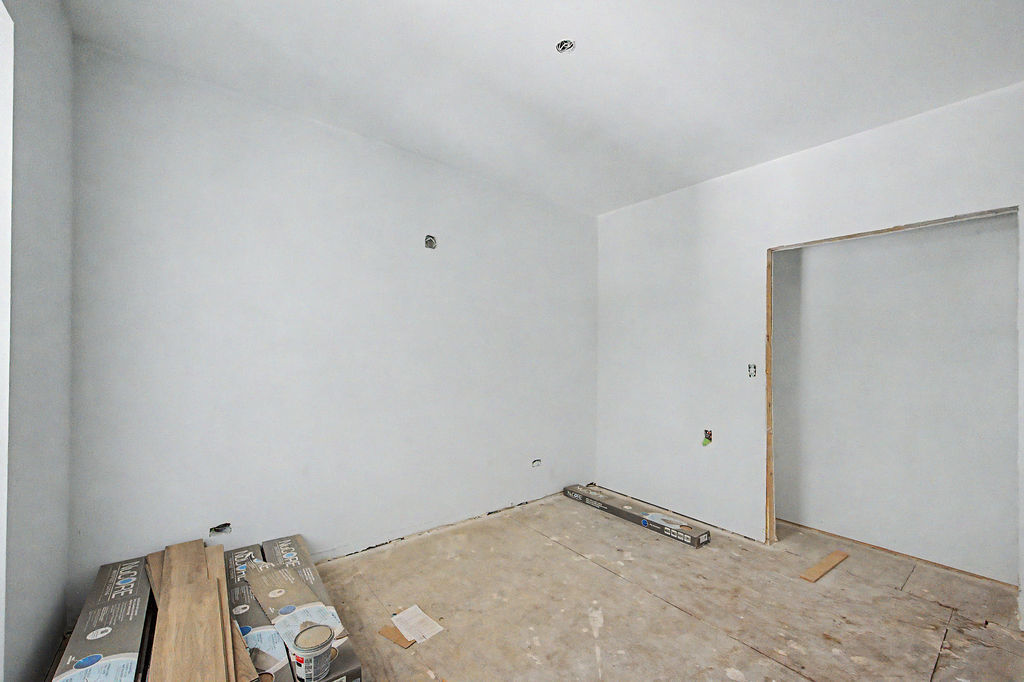 3442 S Lowe Avenue Property Photo 17