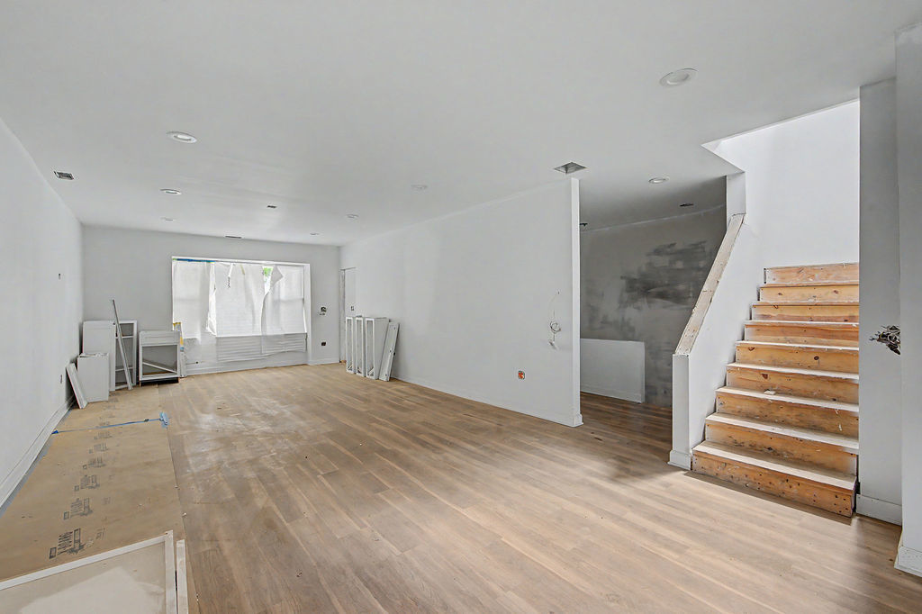 3442 S Lowe Avenue Property Photo 21
