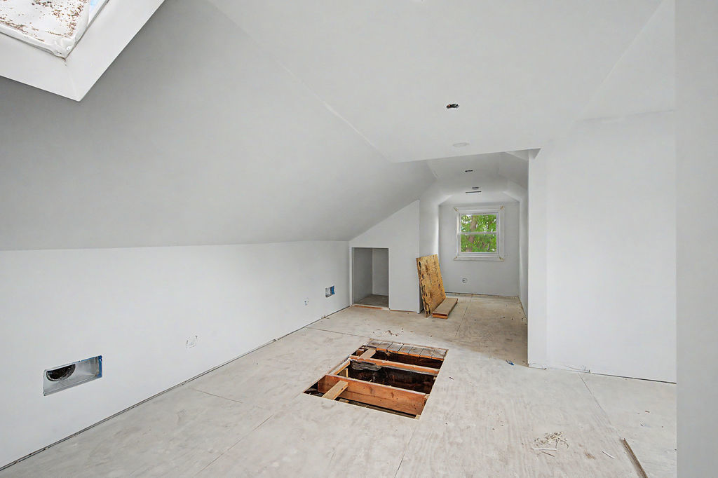 3442 S Lowe Avenue Property Photo 22