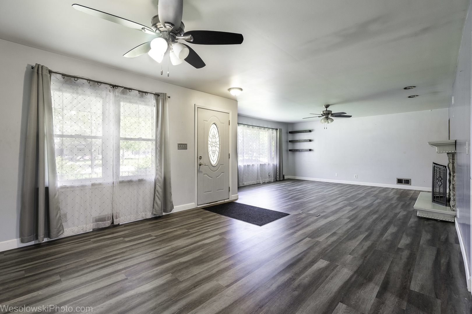 1714 Mayfield Avenue Property Photo 7
