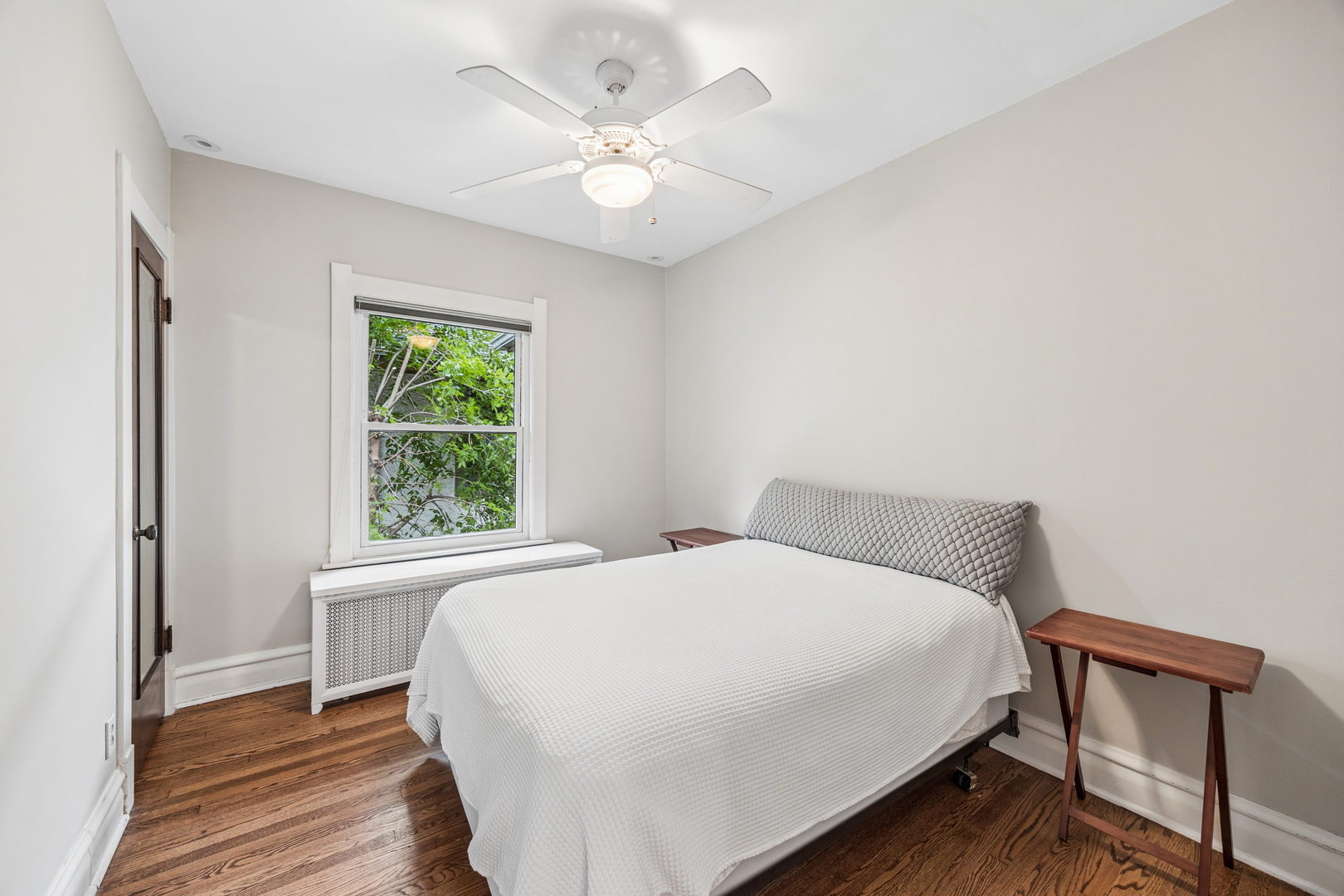 619 N Grove Avenue Property Photo 12