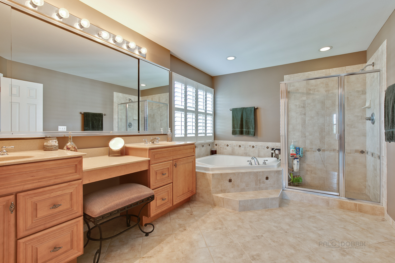 10 Eagle Ridge Drive Property Photo 29