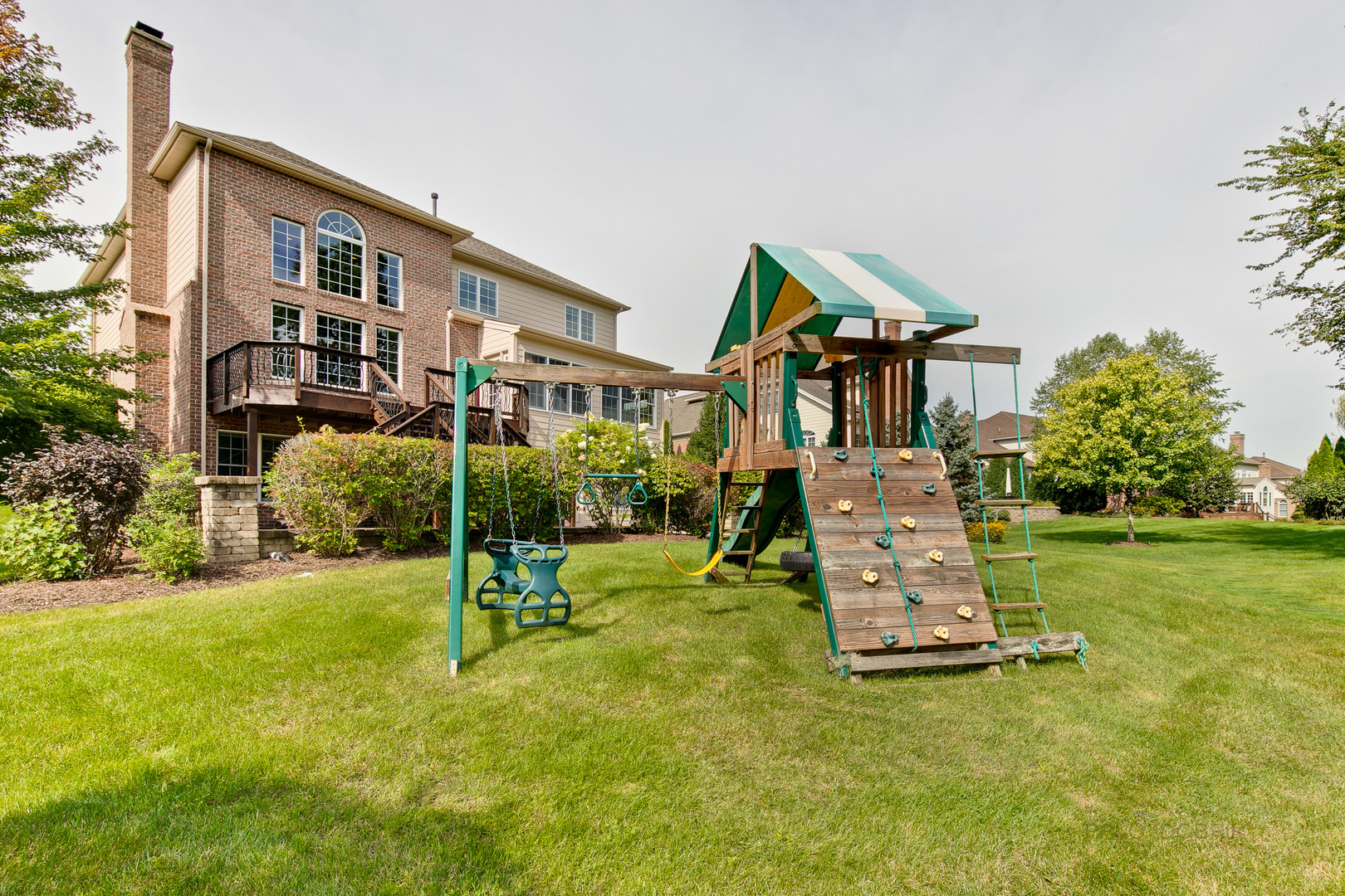 10 Eagle Ridge Drive Property Photo 39