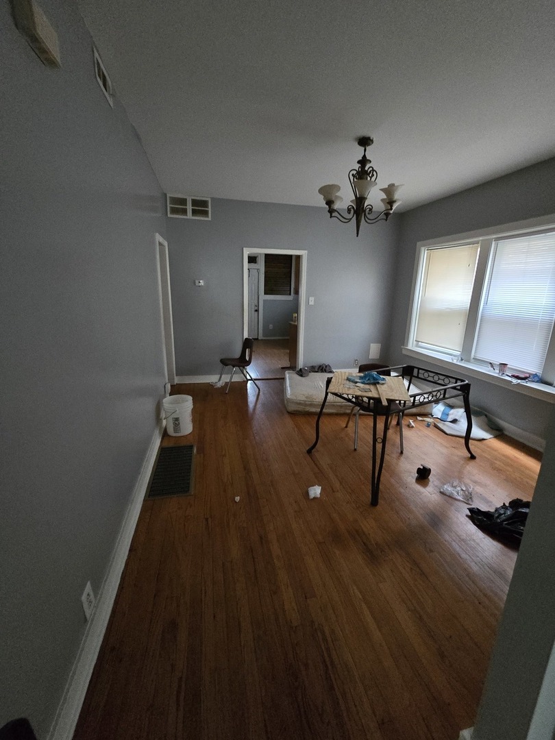 7938 S Langley Avenue Property Photo 12