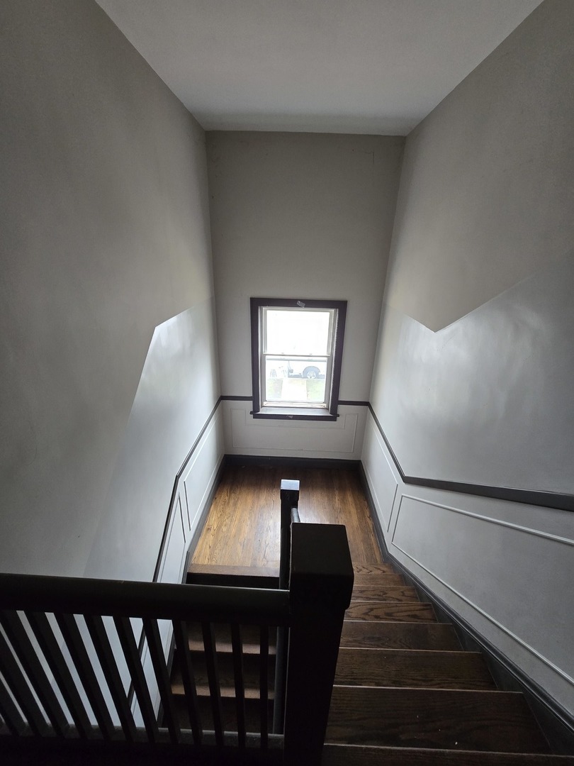 9130 S Throop Street Property Photo 12