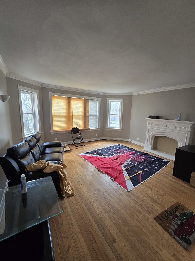 9130 S Throop Street Property Photo 13