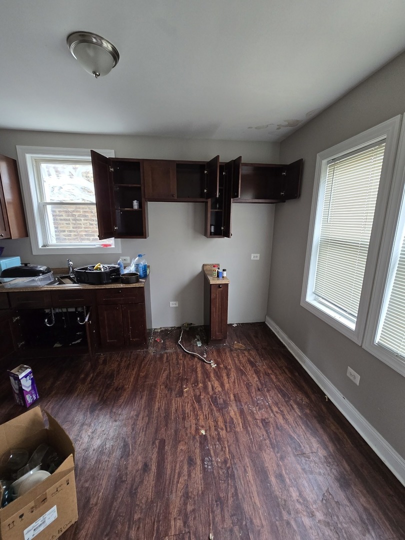 9130 S Throop Street Property Photo 23