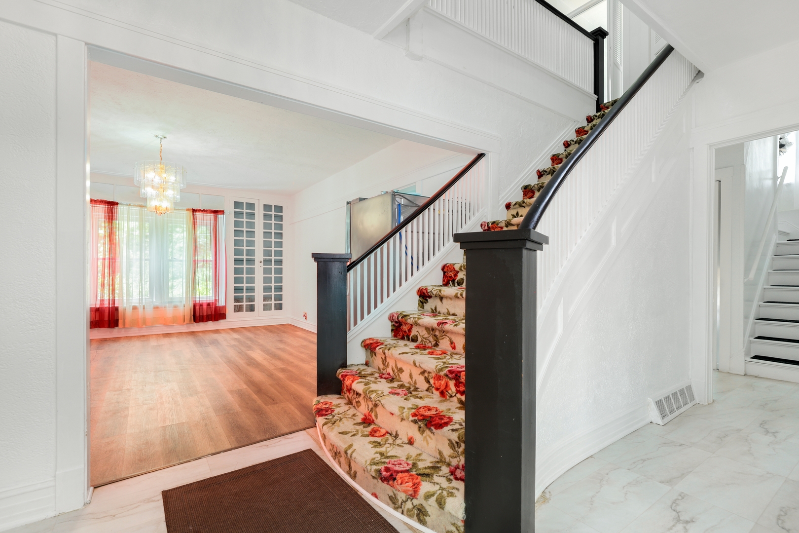 1506 Hawthorne Drive Property Photo 14