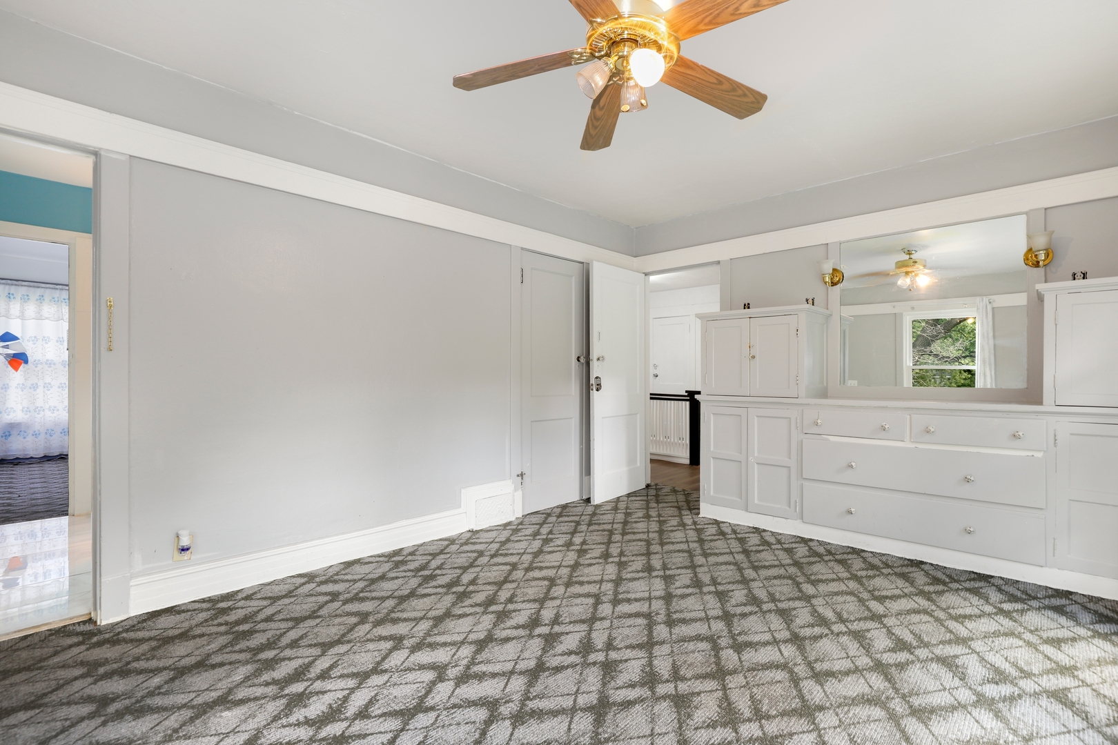 1506 Hawthorne Drive Property Photo 16