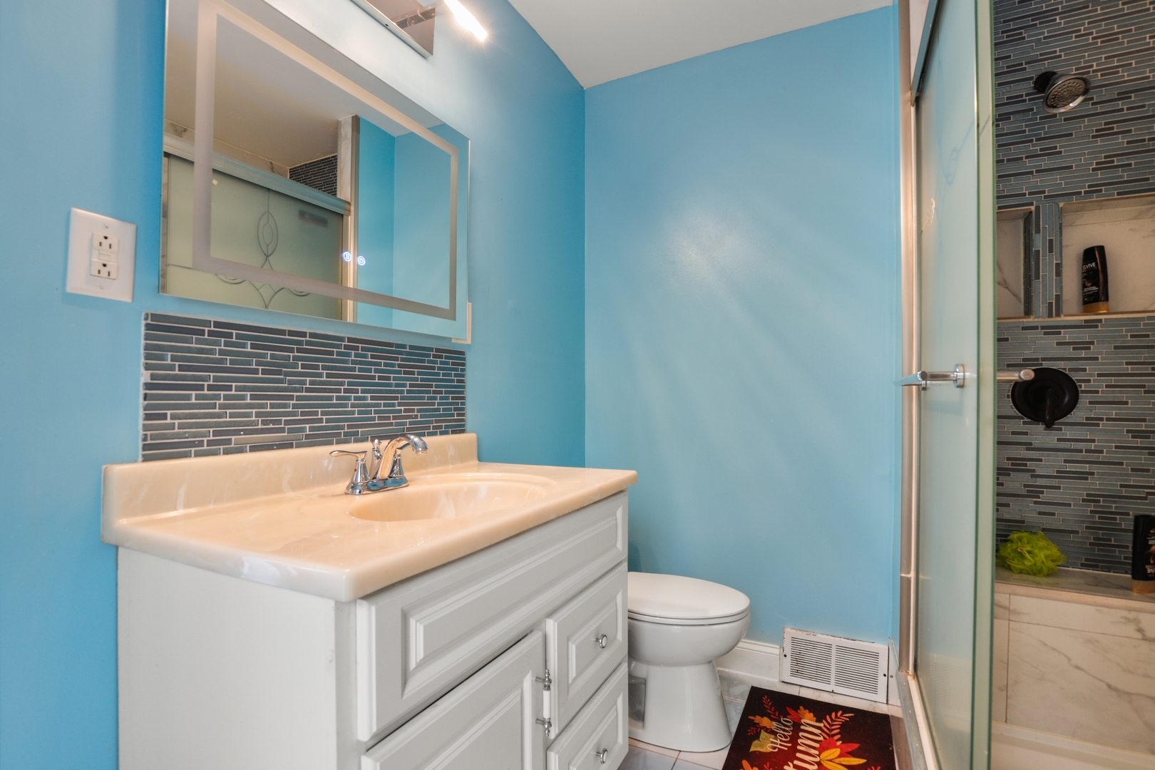 1506 Hawthorne Drive Property Photo 17