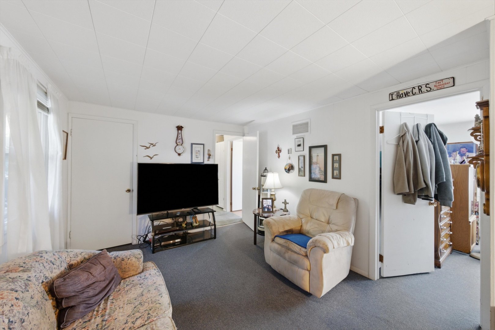 34112 N Barron Boulevard Property Photo 7