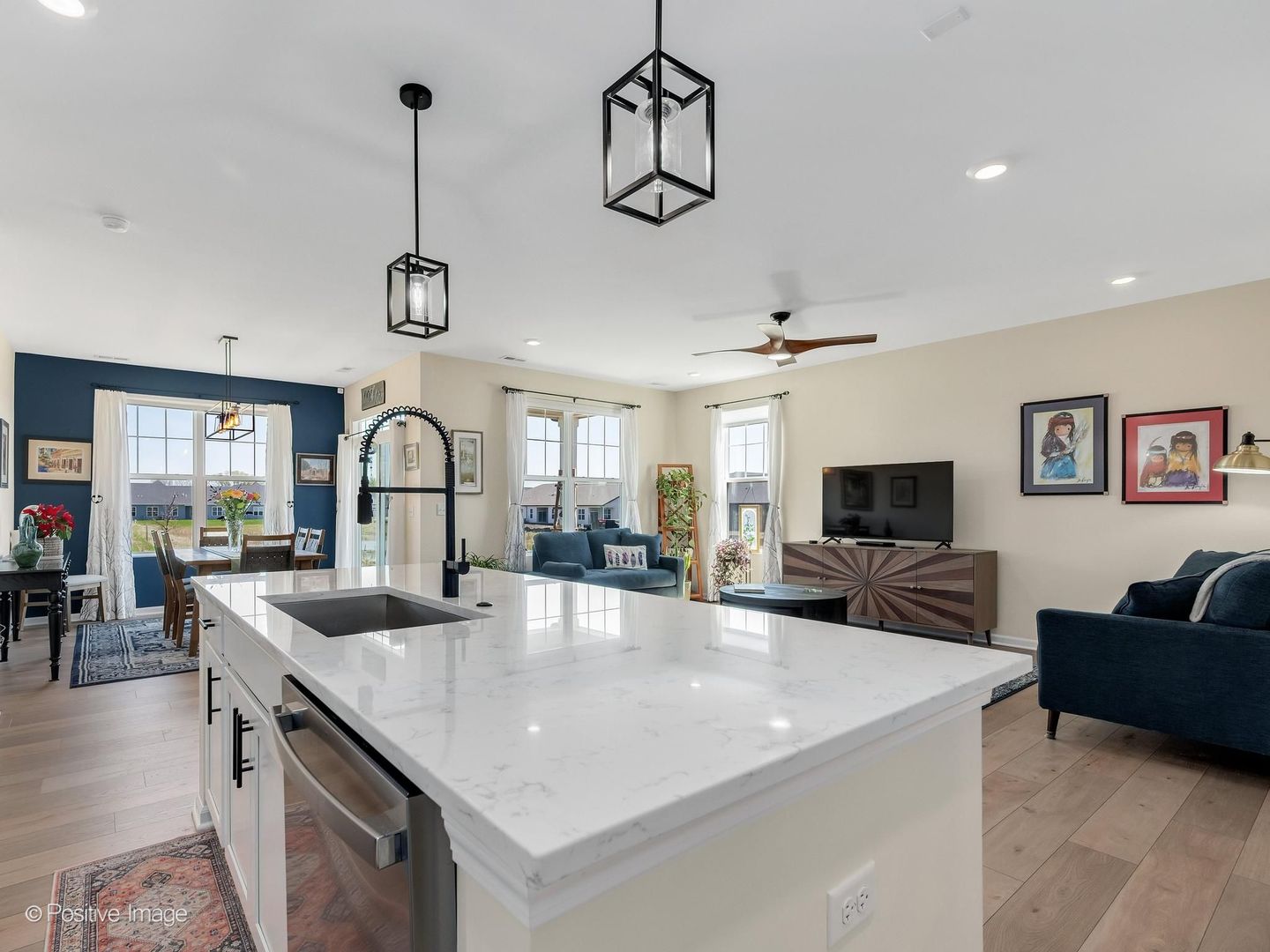 25538 W Alabaster Circle Property Photo 14