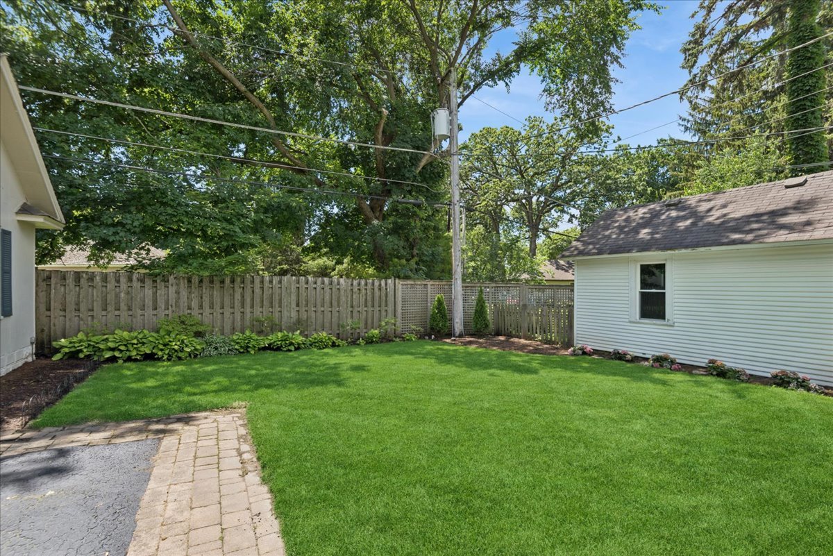 307 Elm Court Property Photo 24