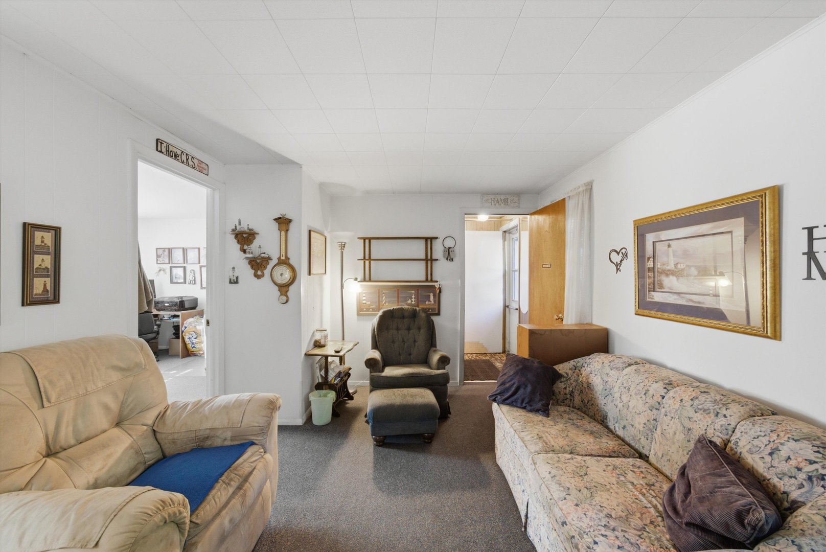 34112 N Barron Boulevard Property Photo 9