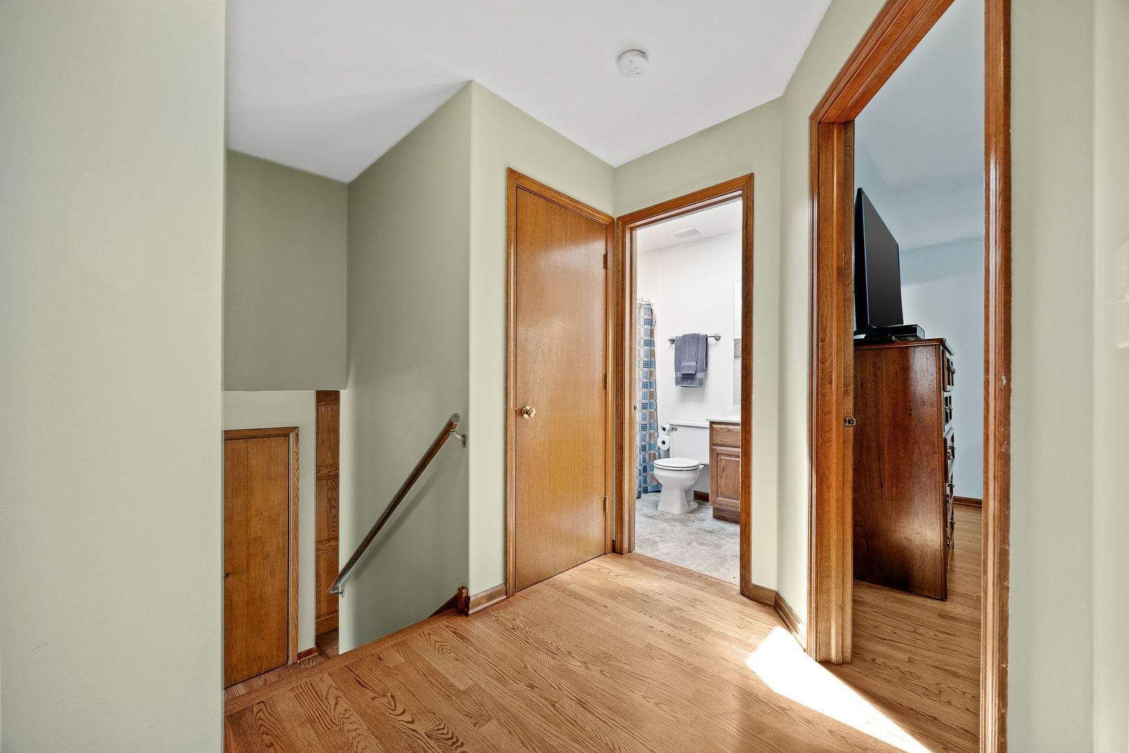 4600 Roslyn Road Property Photo 14